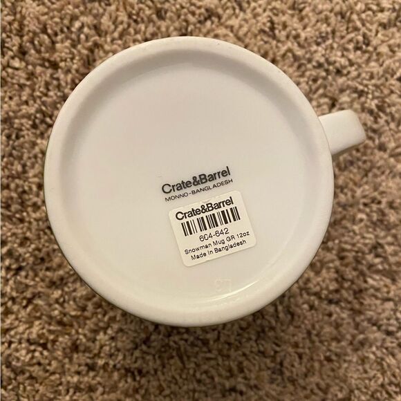 CRATE & BARREL Snowman Holiday Coffee Hot Chocolate Mug NWT - Picture 4 of 4